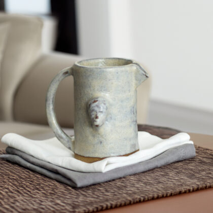 Antik Kadın Seramik Sürahi