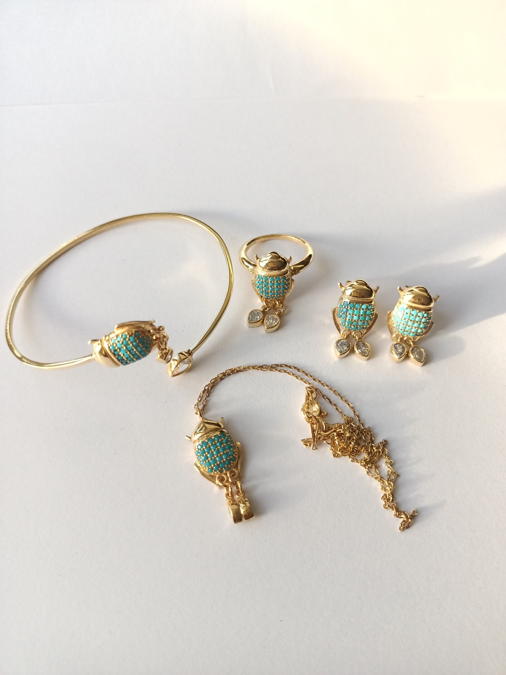 Mısır Böceği Gümüş Set ( Kolye, küpe, bileklik, yüzük )