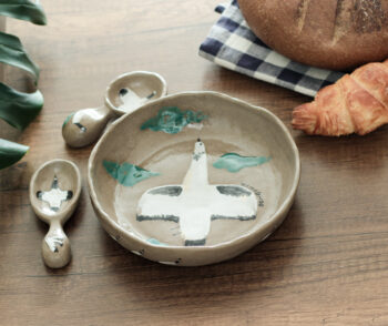 Toprağın Hafızası – Göçmen Kuşla Bezenmiş Stoneware Kaşık