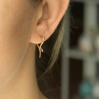14 K Küçük Yılan Ceket Küpe/ Çift – Tek