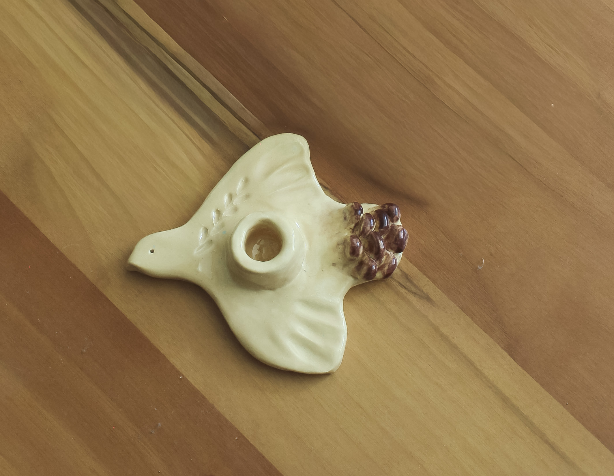 Bordo Sır Detaylı Seramik Kuş Mumluk – 12 cm